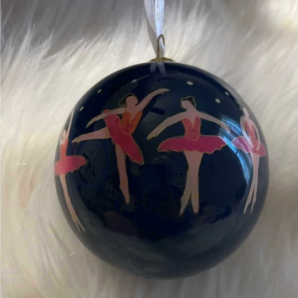 2015 DILLARDS‎ 